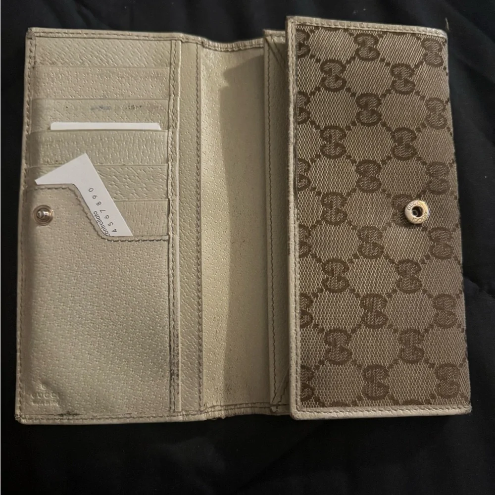 🤎💥VINTAGE GUCCI LONG CONTINENTAL BUTTON MATERIAL WALLET 🪪